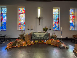 Einblick in die Lutherkirche Neumünster